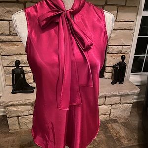 Black Label sleeveless blouse